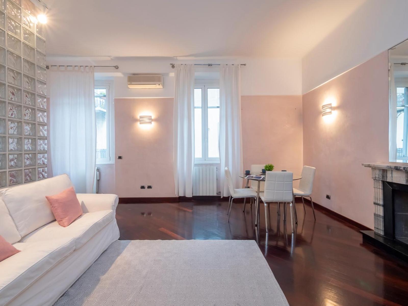 Xenia - Elegant Two-room In Porta Venezia Milán