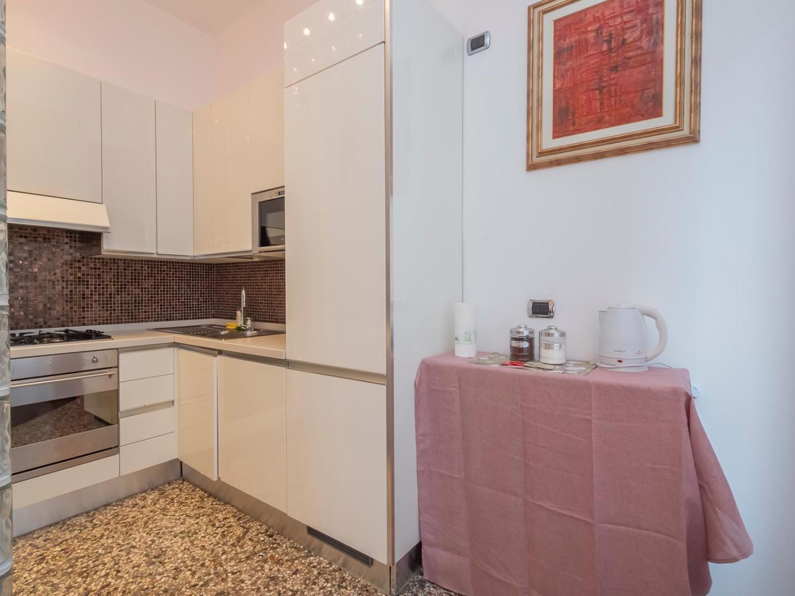 Xenia - Elegant Two-room In Porta Venezia * Milán